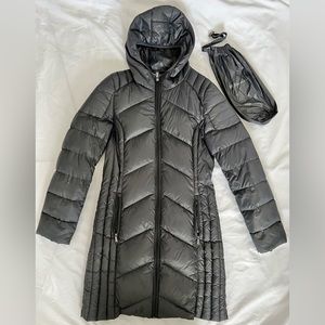 BCBGeneration Ultralight Weight Packable Down Jacket